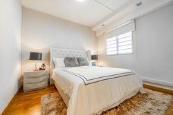 Hougang Avenue 5 (Hougang), HDB Jumbo #215746611